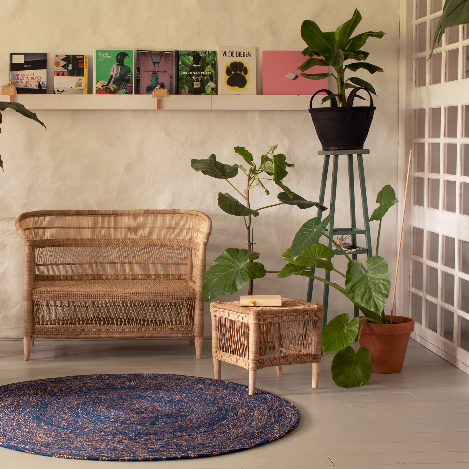 Malawi Stool Natural