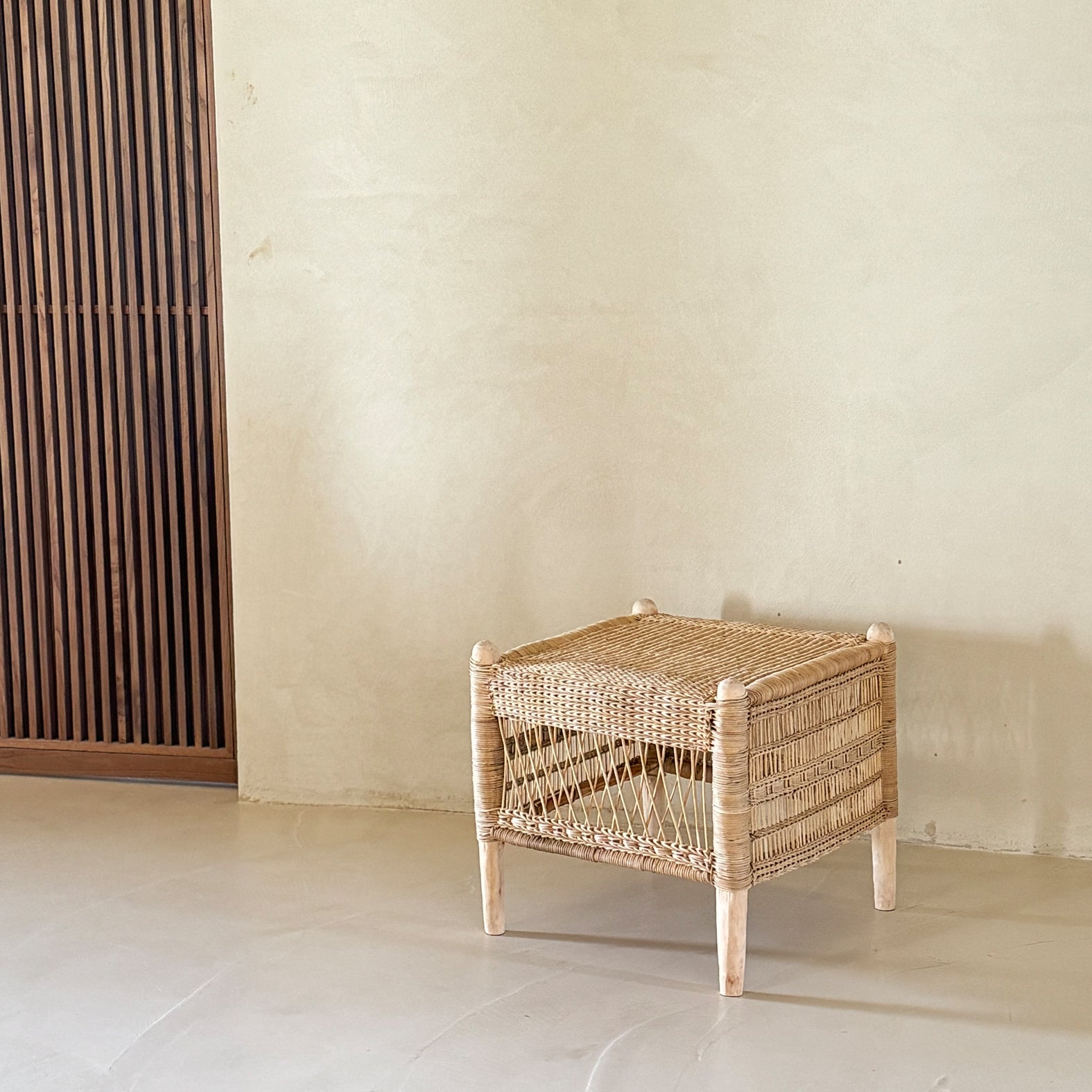 Malawi Stool HD - Natural