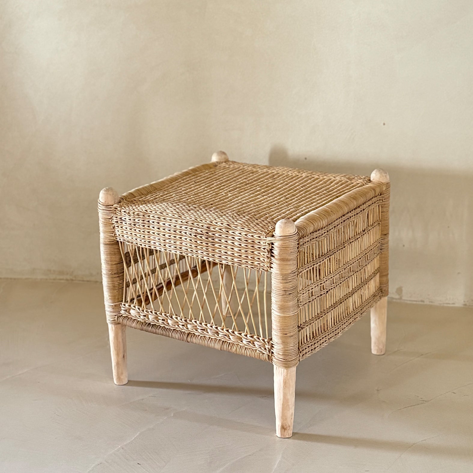 Malawi Stool HD - Natural